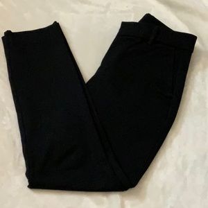 GAP Women’s Signature Skinny Ankle Pant Black